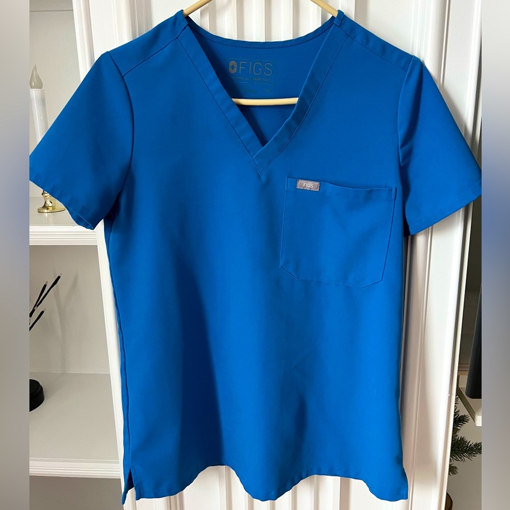 Figs Catarina, XS Royal blue scrub top.